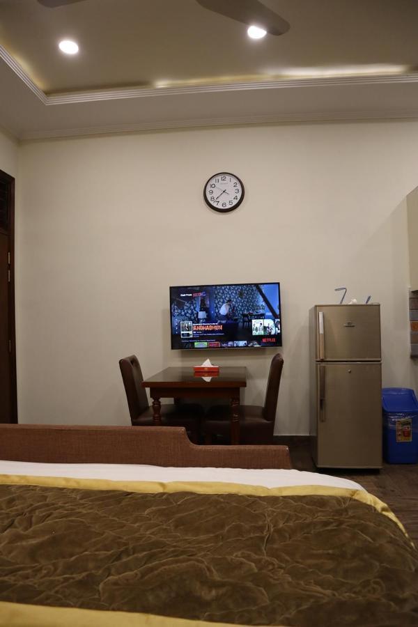 Hayyat Luxury Hotel Suites لاهور المظهر الخارجي الصورة