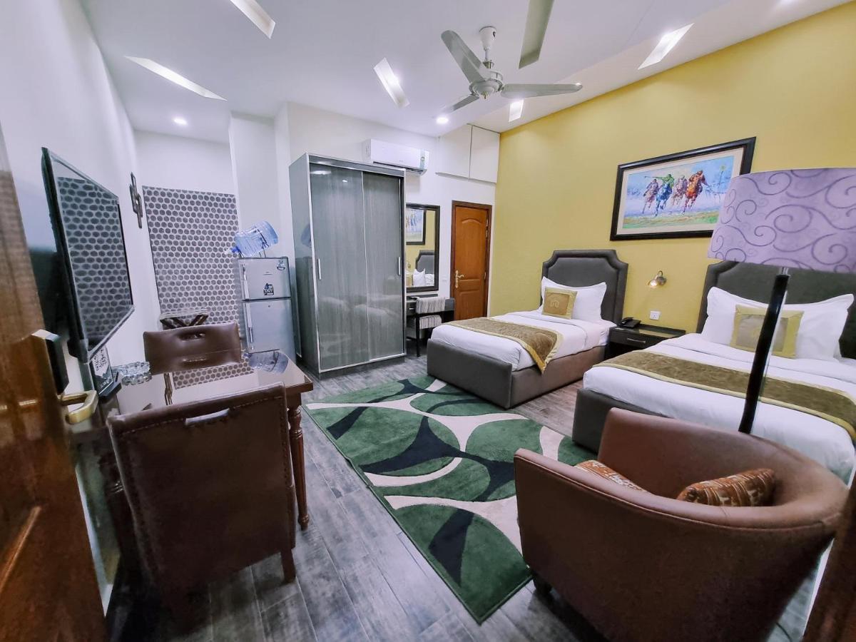 Hayyat Luxury Hotel Suites لاهور المظهر الخارجي الصورة